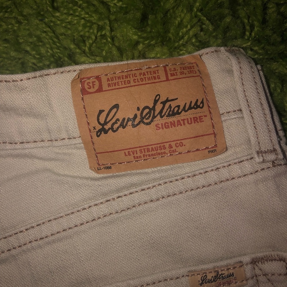 vintage bootcut levi’s jeans